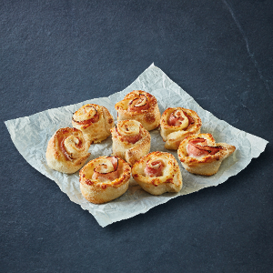 Pizzabrötchen mit Schinken  